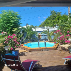 Villa élégante à Bouillante avec piscine privée